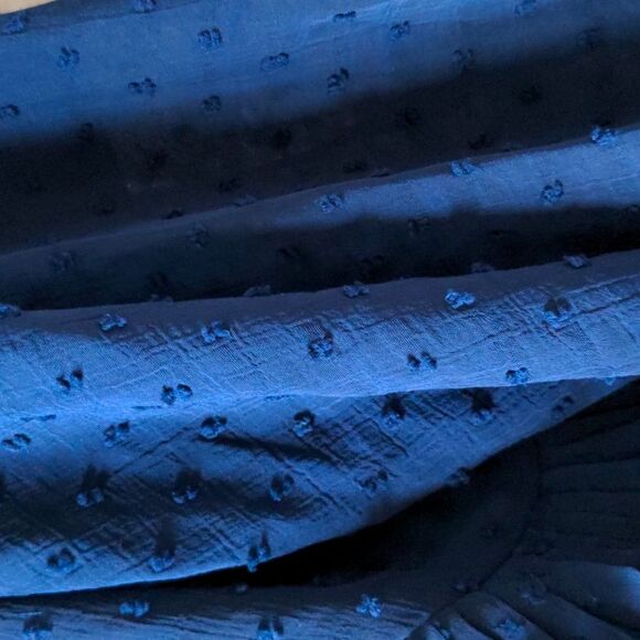 Midnight Blue Ruffled Top w/ Pleated Sleeve M - Picture 6 of 12